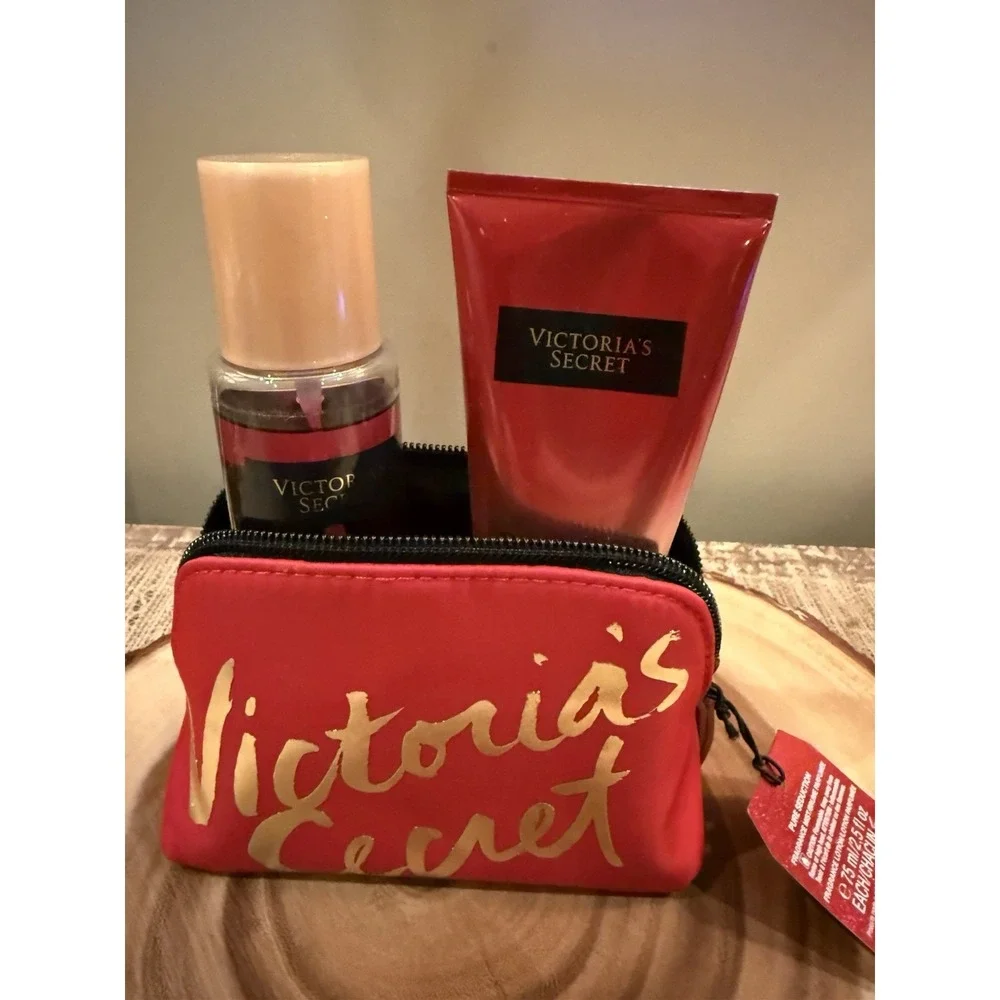 Victoria's Secret Women's 2 Piece Gift Set Lotion & Mist Pure Seduction 2.5 floz